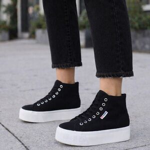 Superga High-Top  Platform Sneaker 2708 Women’s Size 8 NWT